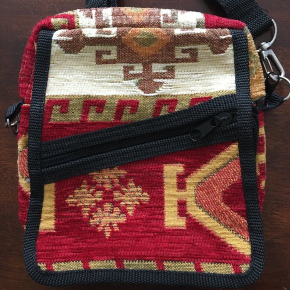 Beautiful Bag! - Picture 2 of 4